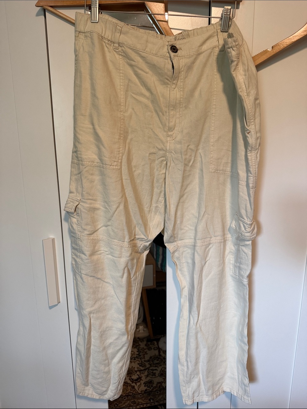 NWOT Pilcro Linen Casual Cargo Pants in Cream - Lightweight Everyday Wear